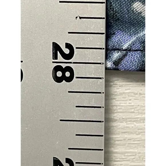 Simply Vera Vera Wang Shirt Womens XL Blue Black Abstract Floral Blouse Top‎ - Picture 3 of 8